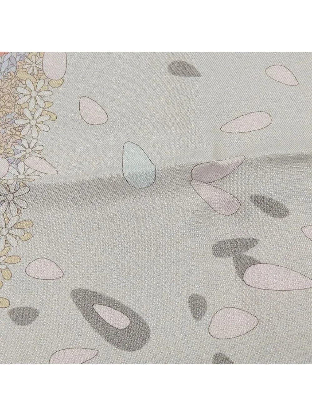 Hermes Carre 90 Silk Scarf Flower Offering Offrandes Dun Jour Multicolor